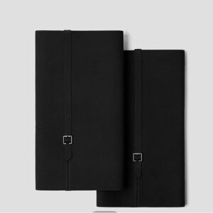 Vivaia Boot Sleeves in Black